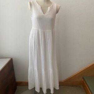 beachlunchlounge Sleeveless Gauze Midi Dress